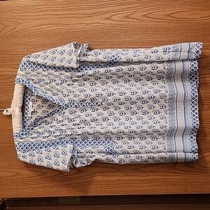 Rose and Olive flutter sleeve shirt